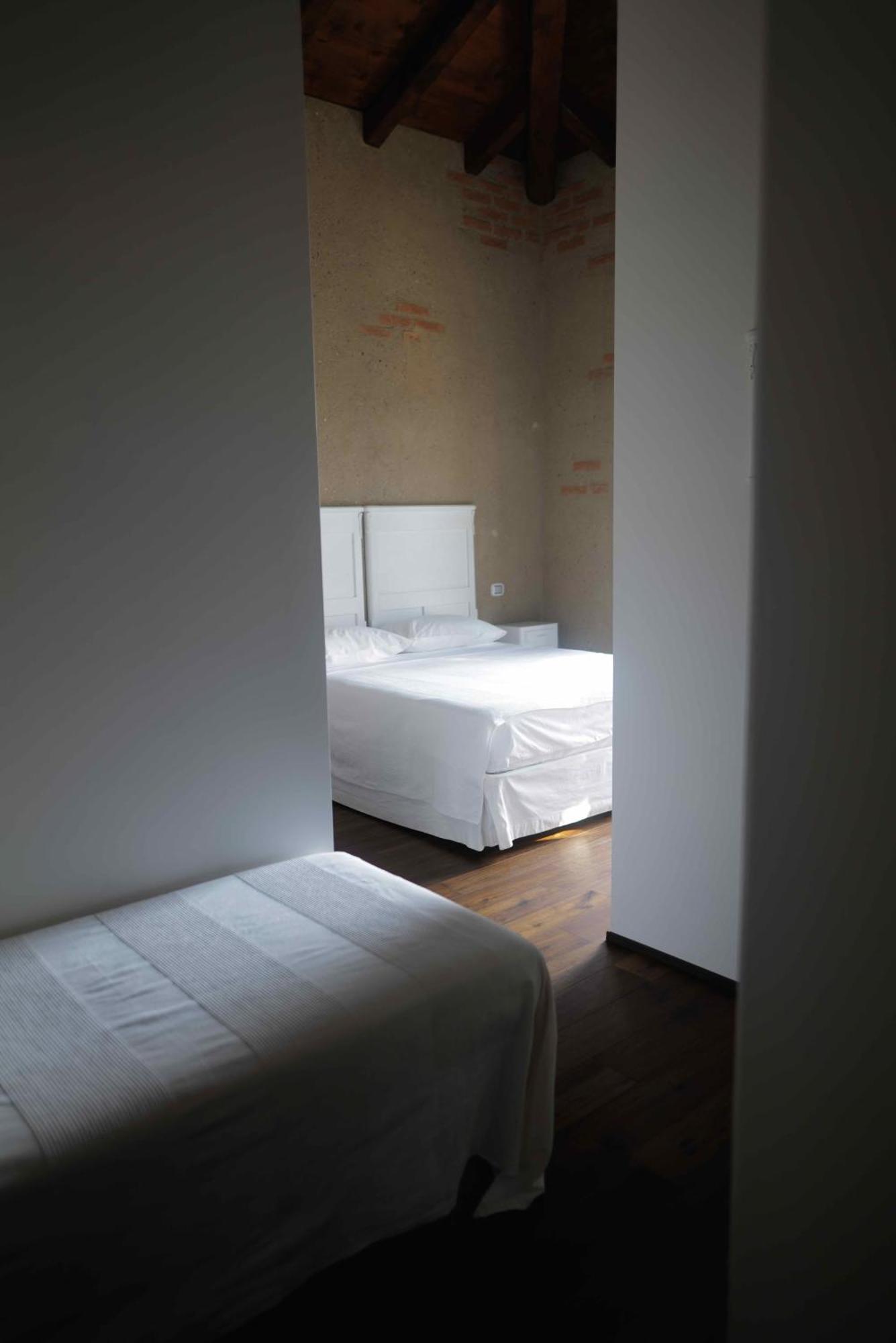 B&B Cascina La Cinciallegra Oggiono Εξωτερικό φωτογραφία